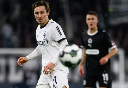 Gladbach – Rocco Reitz