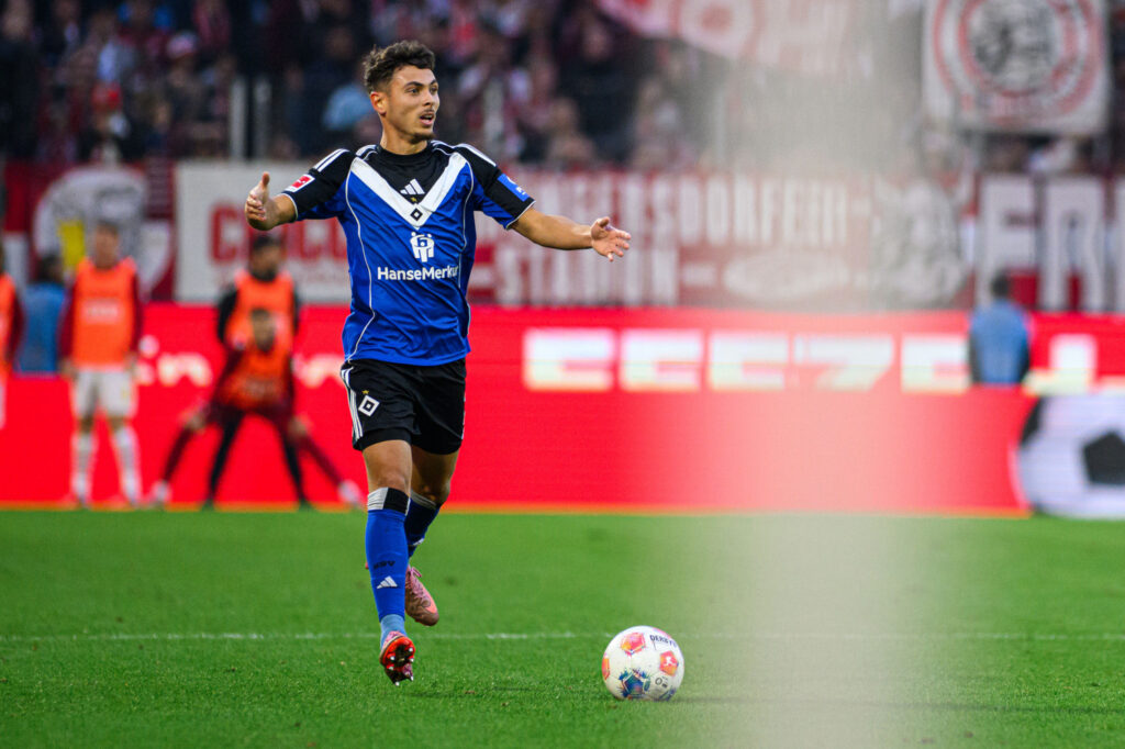 Hamburg - William Mikelbrenc